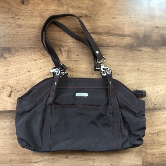 Baggallini Handbags - Baggallini Shoulder Bag
